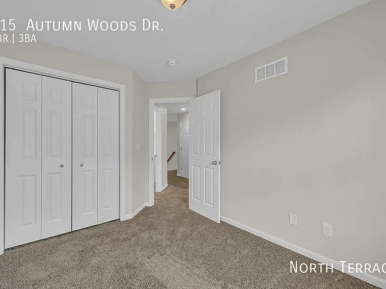 215 Autumn Woods Dr — Photo 18