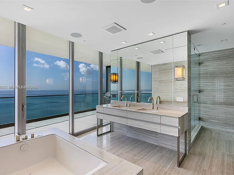 18975 Collins Ave #4600 — Photo 10