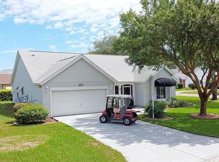 1035 Ventura Dr, Lady Lake, FL 32159