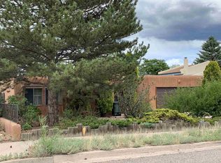 103 La Joya Rd, Santa Fe, NM 87501