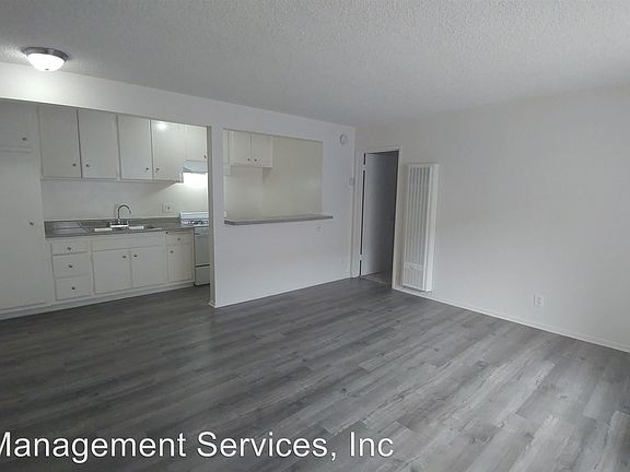 4th image of 5057 Klump Ave APT 01