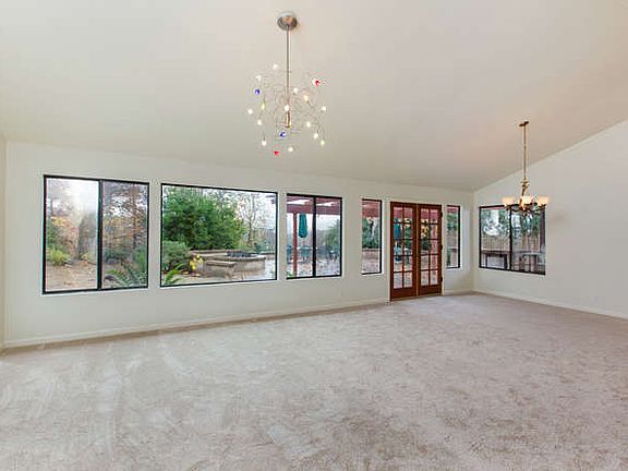 3rd image of 240 La Varona Pl