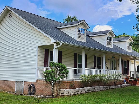2nd image of 151 Dogwood Dr