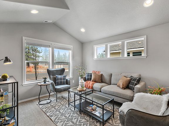 Benton - Living Room