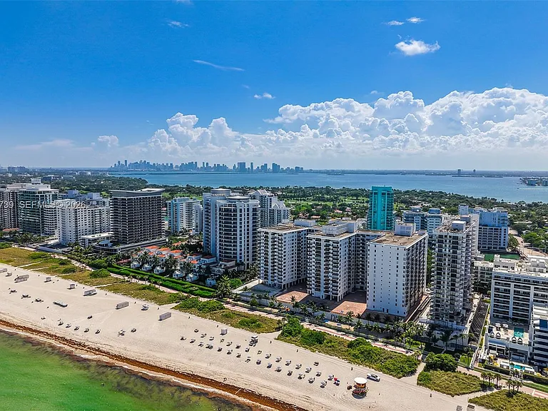 6039 Collins Ave #936 — Photo 41