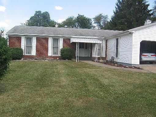 1st image of 206 Green St