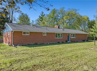 2035 Turnbull Rd, Dayton, OH 45431