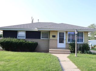 7810 W Warnimont Ave, Milwaukee, WI 53220