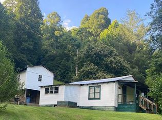 845 Slab Camp Rd, Exchange, WV 26619
