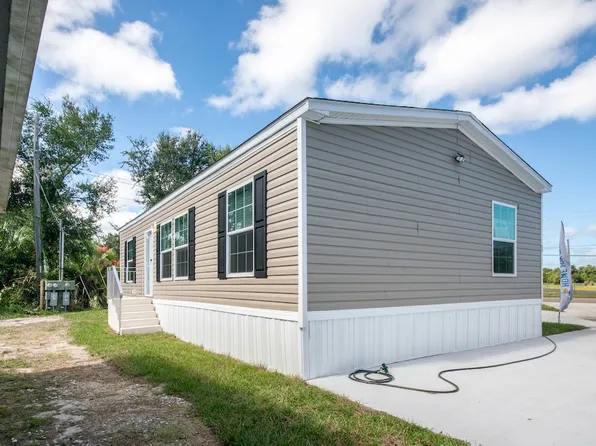 24403B A1 - 4 Months Rent Free Plan, Pinewood