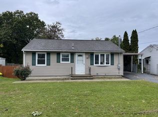 38 Pine Grove St, Springfield, MA 01119