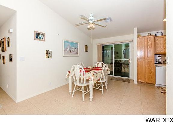 4th image of 4424 S Heather Ave
