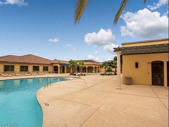 5th image of 4724 S Adriano Way