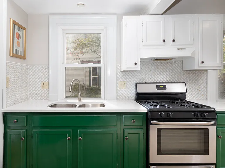 92 Oakdale Ave #1 — Photo 3