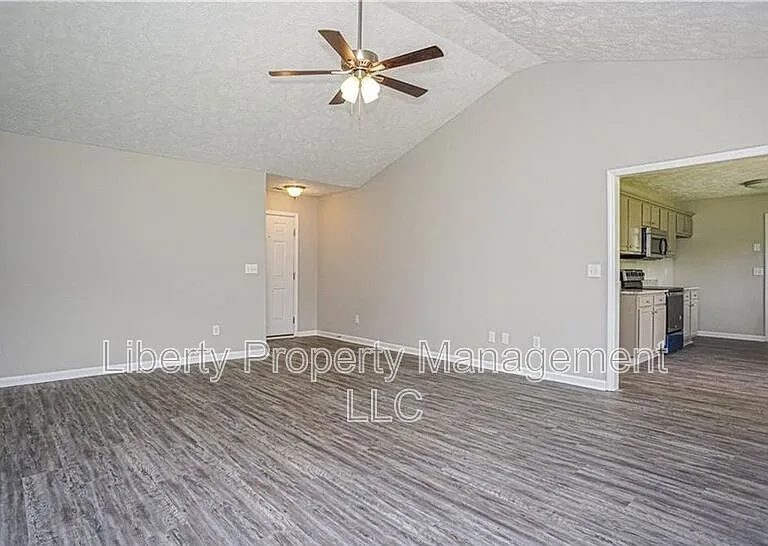 1517 Clan Campbell Dr — Photo 6