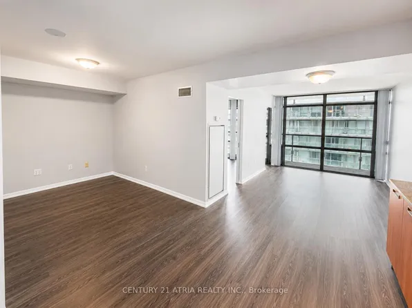 38 Grenville St, Toronto, ON