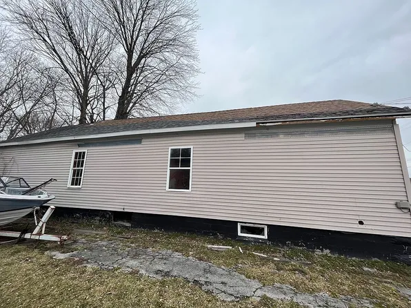 122 Huron St, Syracuse, NY 13207