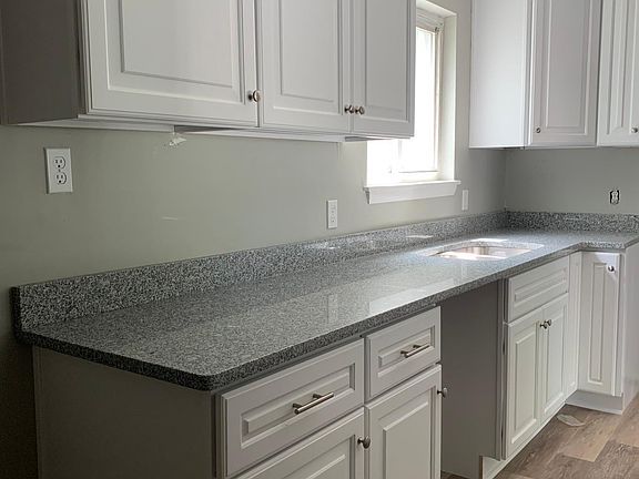 2nd image of 443 Maryland Ave