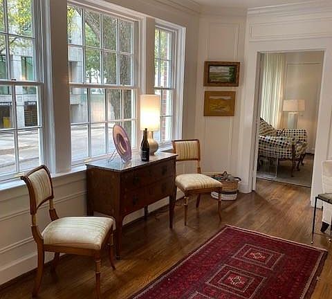 4th image of 1325 Peachtree St NE APT 101