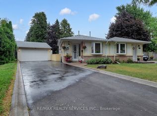 10 Minton Pl, Brampton, ON L6S 2S7