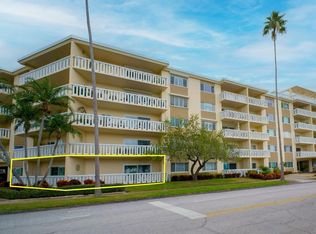 1200 N Shore Dr NE UNIT 102, Saint Petersburg, FL 33701