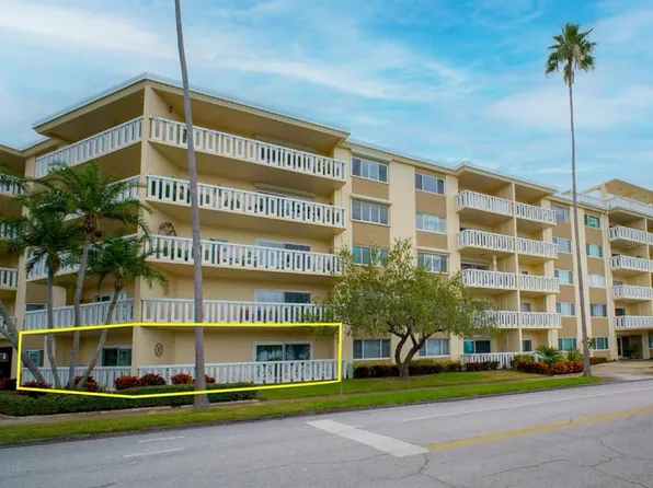 1200 N Shore Dr NE Unit 102, Saint Petersburg, FL 33701