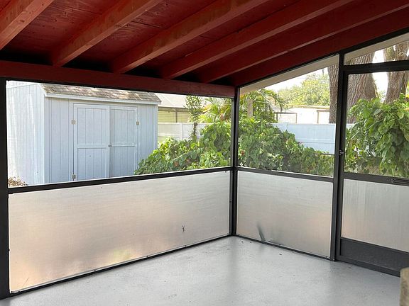 4th image of 2643 Cherrywood Ln