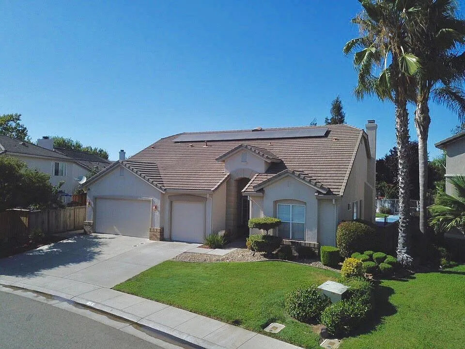 9489 Rossport Way photo 1