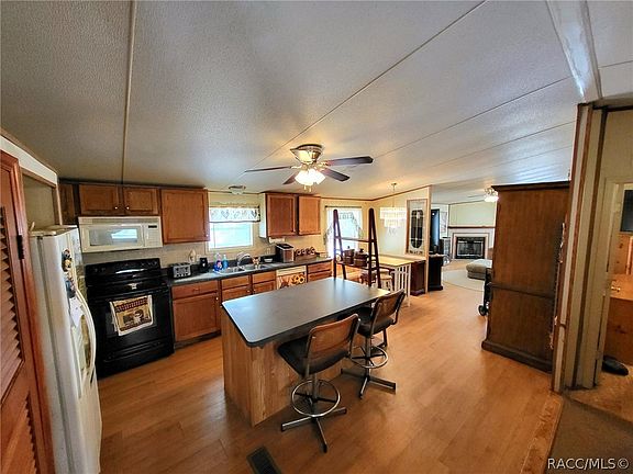 5th image of 1959 S Colonial Ave