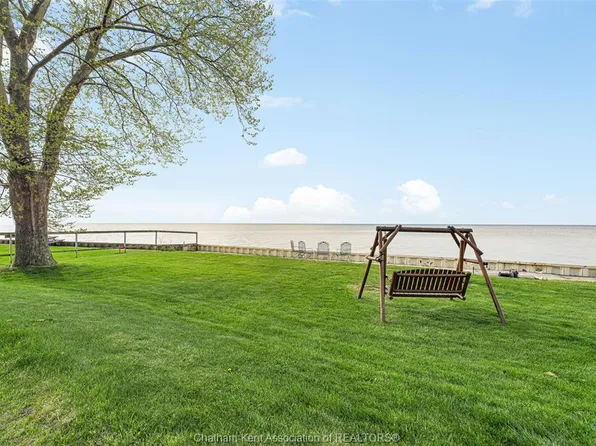 105 Island Cres, Lakeshore, ON N0P 2L0