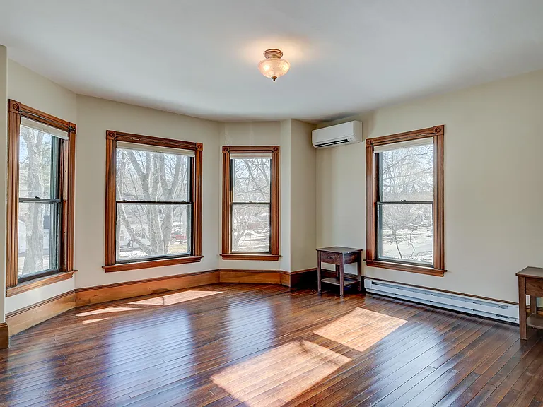 77 Portland St #2 — Photo 4