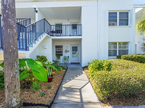 741 Capri Isles Blvd #111, Venice, FL 34292