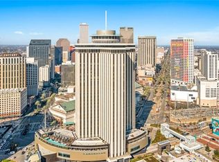 2 Canal St #2001A, New Orleans, LA 70130