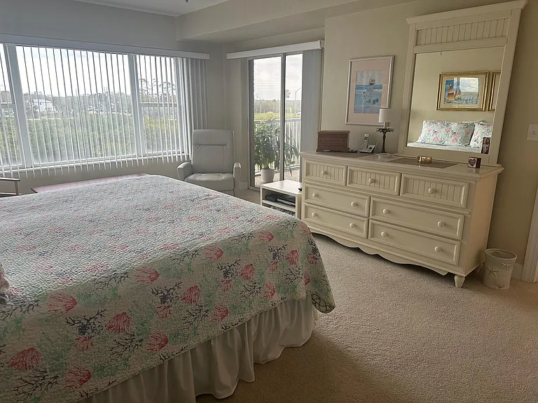 426 Bouchelle Dr #303 — Photo 37