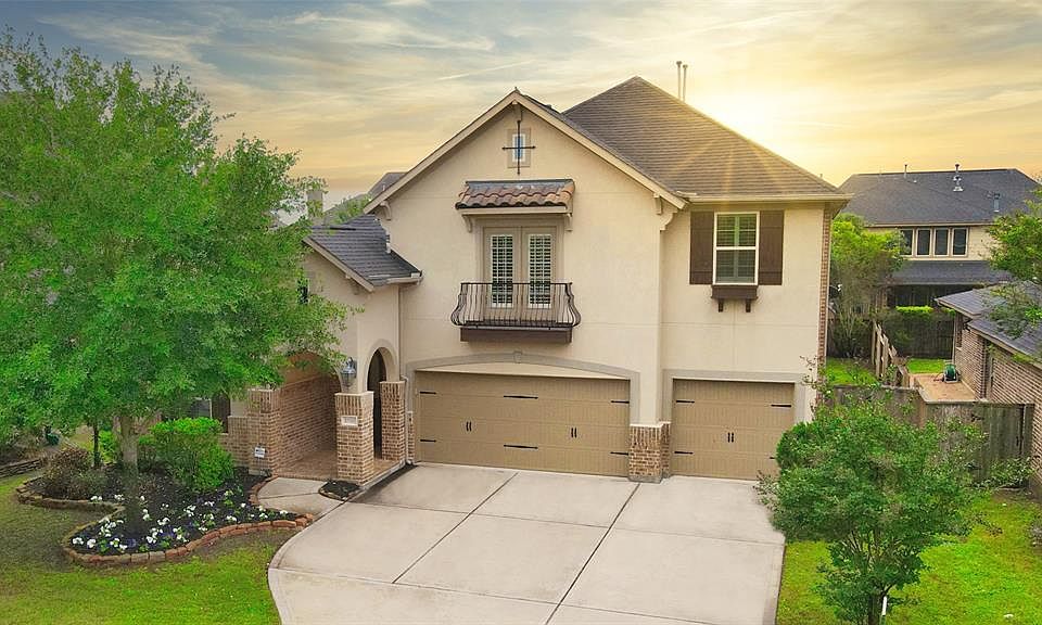 WELCOME HOME to 10510 Justin Ridge Rd. Katy, TX 77494