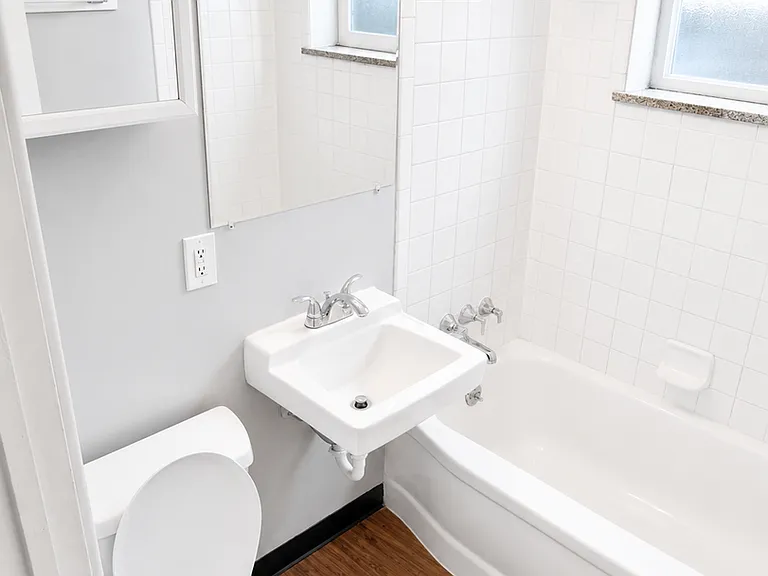 Updated Littleton Apartment with Amenities! Emerald Point — Photo 24
