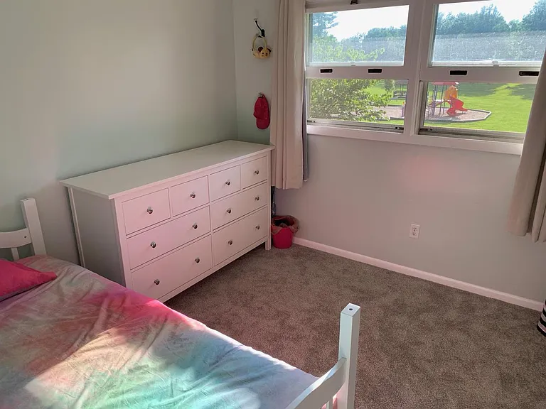 1904 Lindale Dr — Photo 20