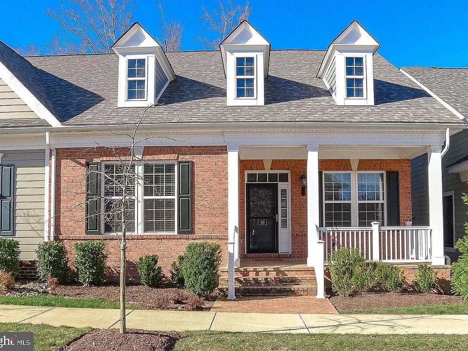1st image of 40 Derby Dr
