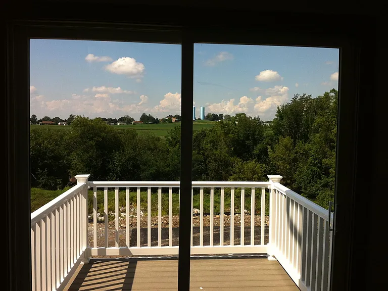 217 Country Ridge Dr — Photo 5