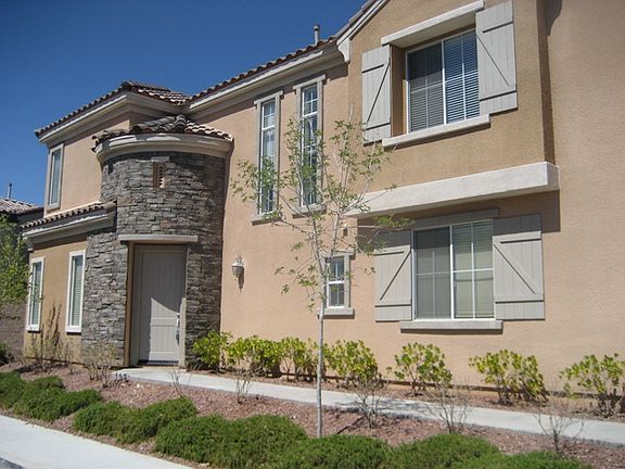 4th image of 2419 Granada Bluff Ct