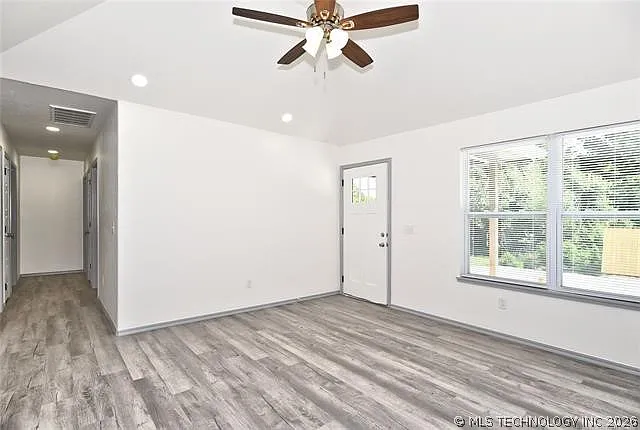 1013 S Water St #B — Photo 4