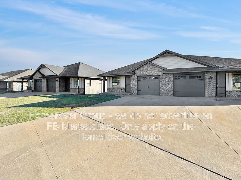 1st image of 410 Vail Cir