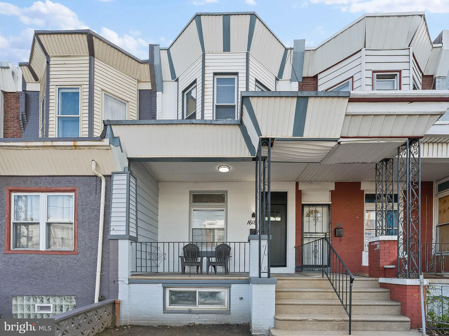 3 bed, 1.0 bath, 1140 sqft, $1,600 — Photo 2