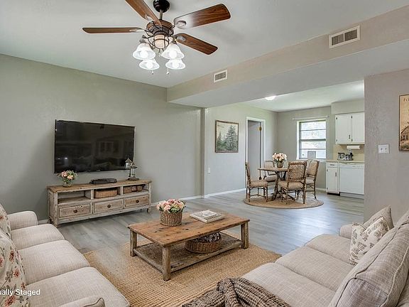 5th image of 5317 Parkwood Ave