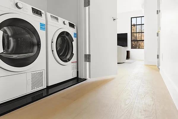 Rented by Dallien Realty Limited Liability Company | media 14