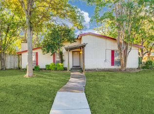 2200 Briarwood Dr, Plano, TX 75074