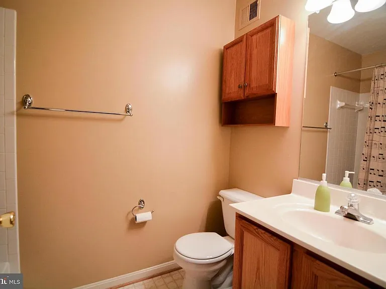 13244 Coppermill Dr — Photo 10