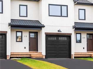 18 Vision Ct, Moncton, NB E1K0A8