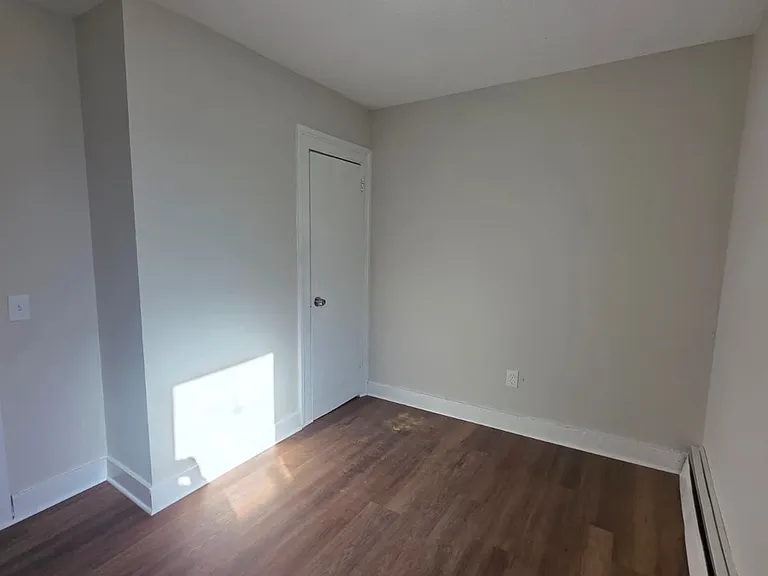 312 Davenport Ave #2 — Photo 11