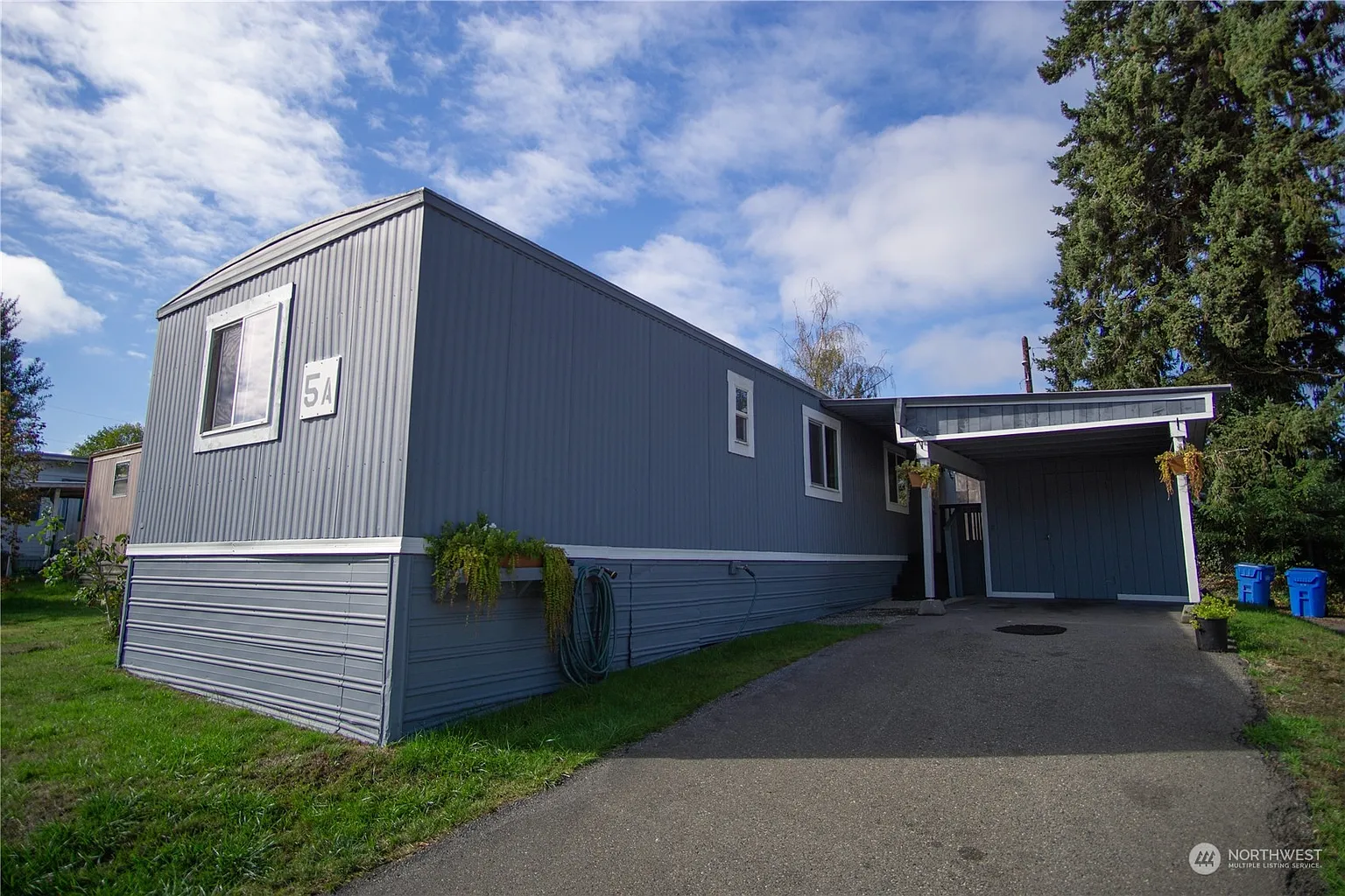 159 136 Street S #5A photo 1